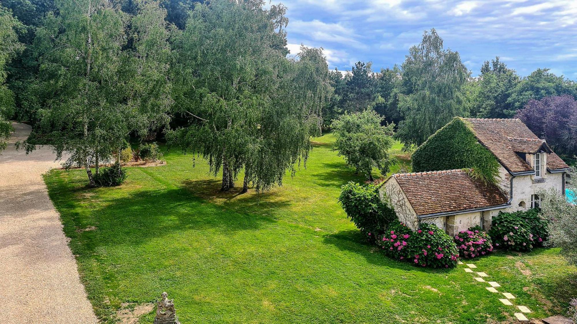 Bed and Breakfast Domaine De La Blonnerie Feings  Esterno foto